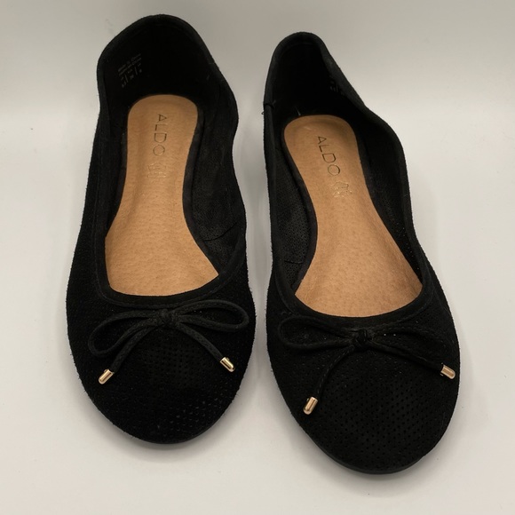 NWOT Aldo Black Size 8.5 Flats with Bow and Gold Detail - Picture 3 of 5